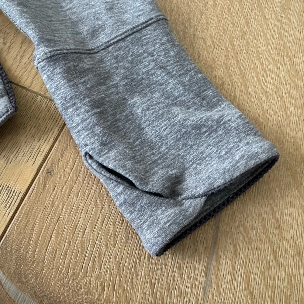 Lululemon Hill And Valley Turtleneck Heathered Slate Size 4